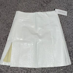 White snake skinned skirt